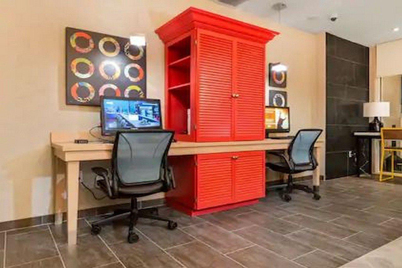 Home2 Suites By Hilton Newark Airport Εξωτερικό φωτογραφία