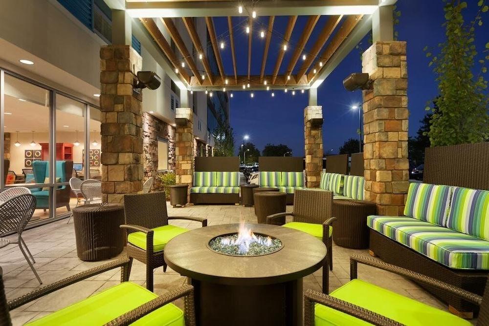 Home2 Suites By Hilton Newark Airport Εξωτερικό φωτογραφία
