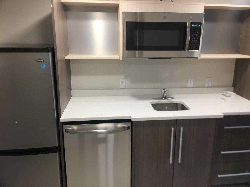 Home2 Suites By Hilton Newark Airport Εξωτερικό φωτογραφία